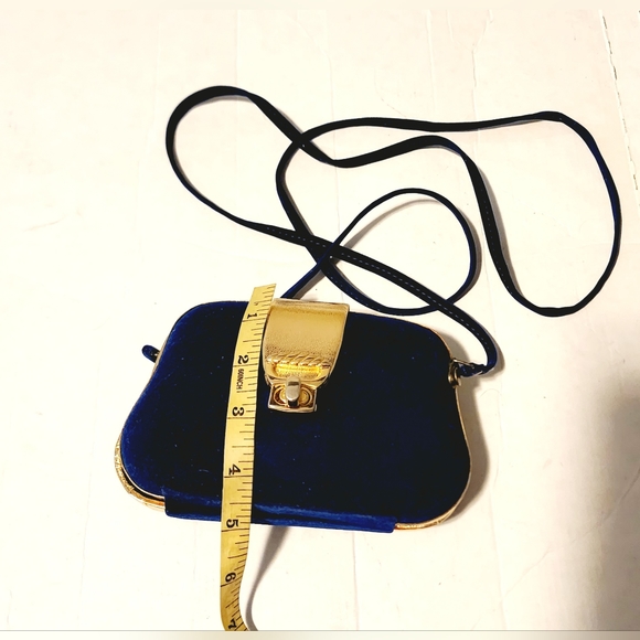 Royal Blue faux velvet with gold accents crossbody formal clutch purse - Picture 4 of 6